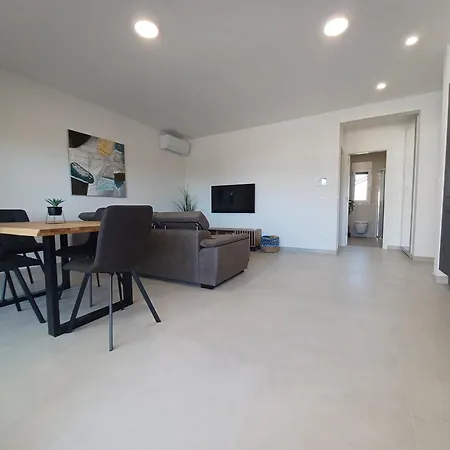 Family - 2026 Ryanair's Nr 1 Apartamento