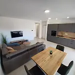 Rent 2026-book Feelings, Not Apartments! * Zadar